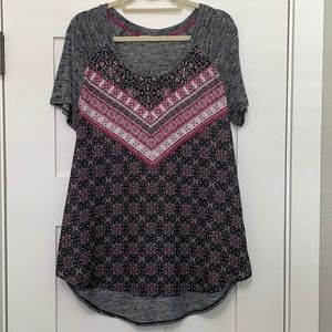 Maurices Black/Pink Floral Woven Sweater Knit Top